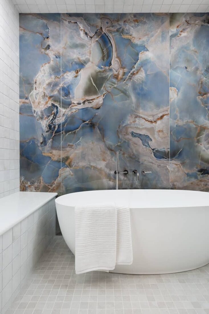 Rechsteiner Signature Homes — Freestanding tub