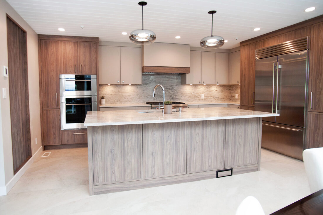 Sierra Projects Inc - Construction — Kitchen with island