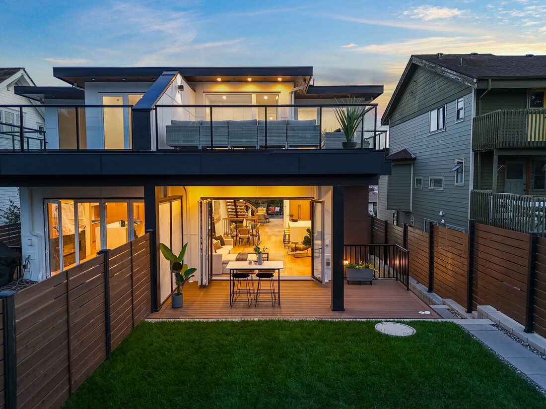 Pacific Fort Construction Ltd — Modern home at dusk