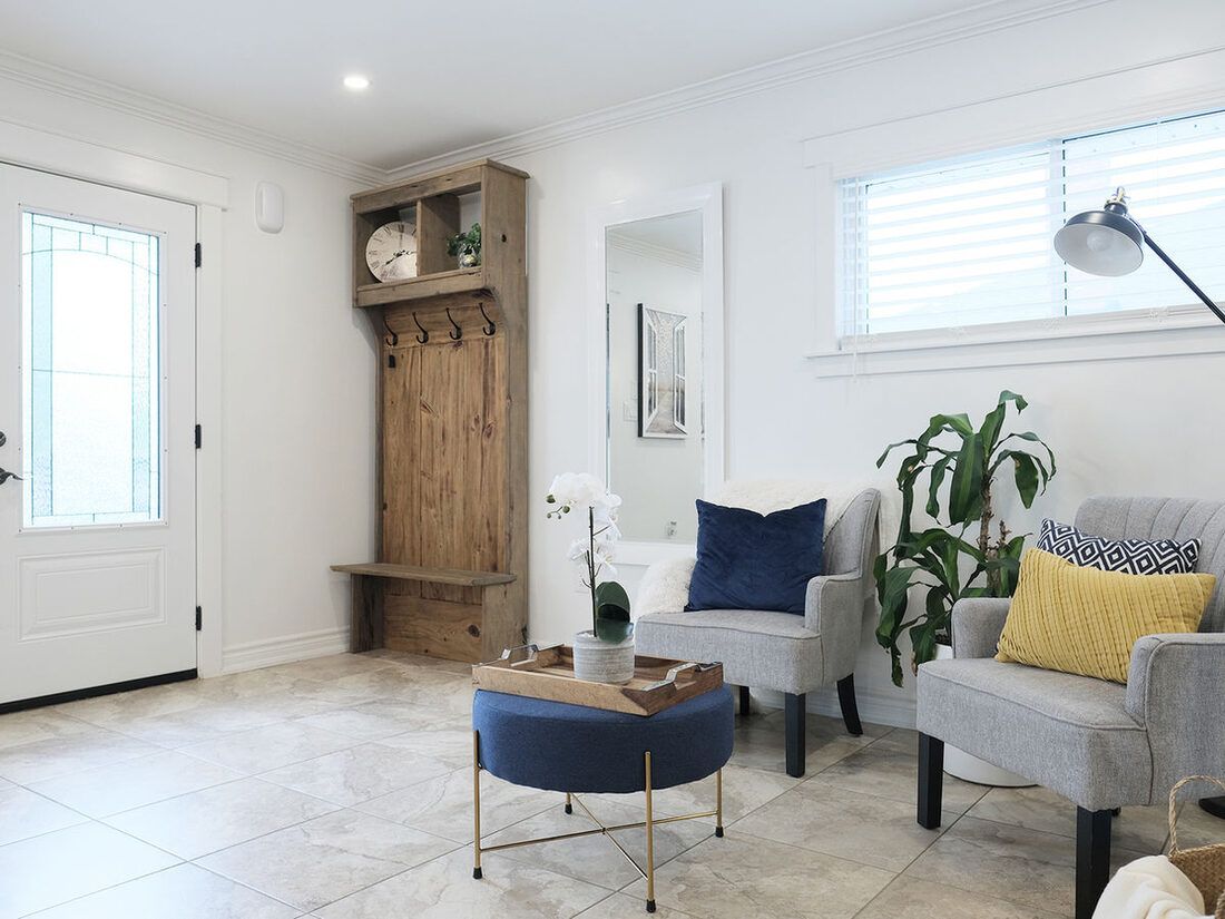 Westcliff Renovations & Construction — Living room