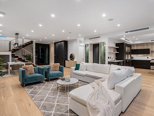 Ottawa Home Renovation by Greenlight Renovation — Modern living room