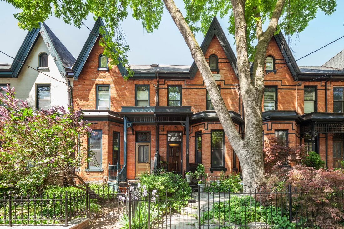 Weenen General Contracting Limited — Restored heritage rowhouses