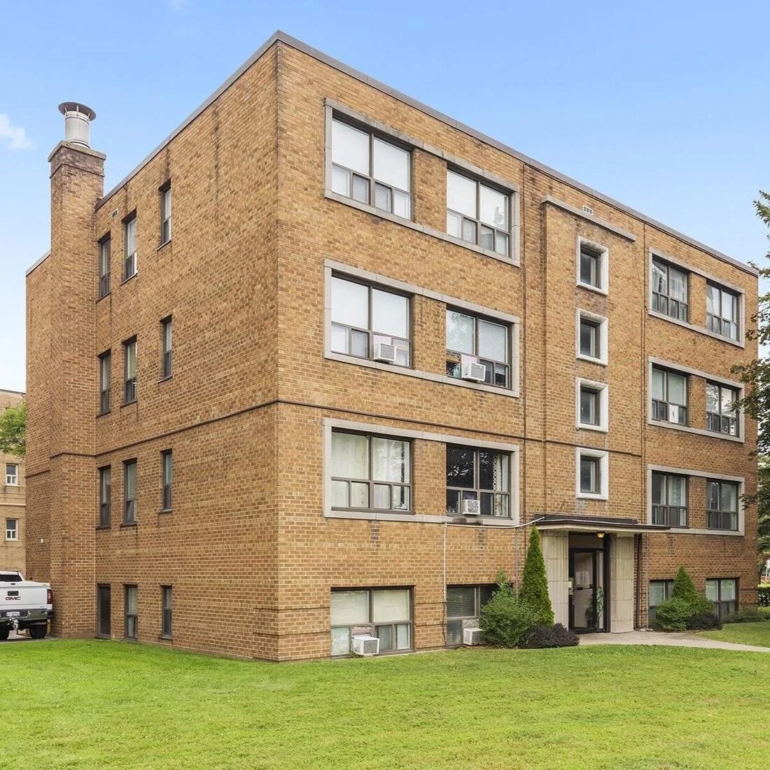 BVM Contracting — Low-rise apartment building