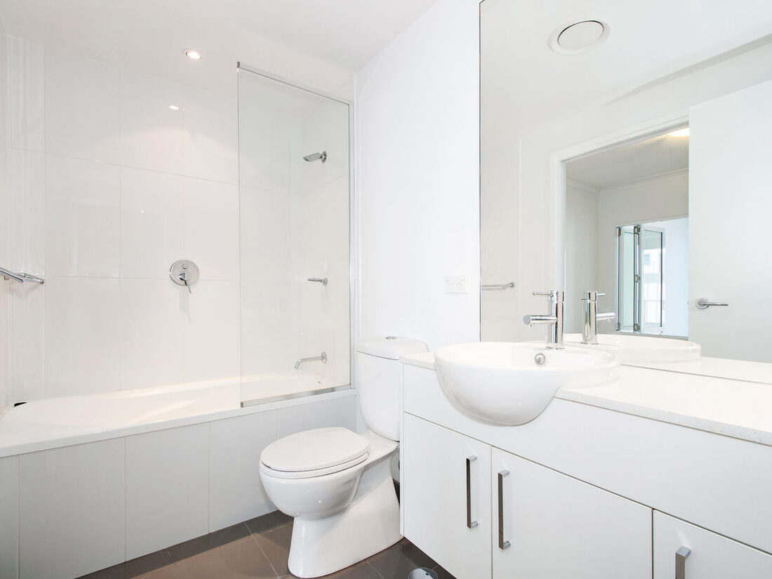 Grey Fox Renovations — Freestanding tub