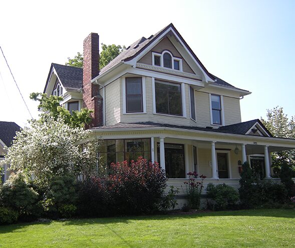 Murph Contracting — Heritage home exterior