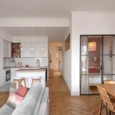 Nyce Renos — Living room renovation